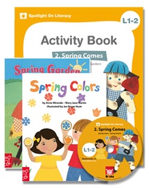 Spotlight on Literacy Level 1-2 Spring Comes (2 Storybooks + 1 Activity Book + Multimedia CD)