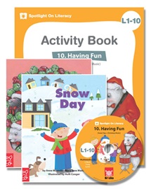 Spotlight on Literacy Level 1-10 Having Fun (2 Storybooks + 1 Activity Book + Multimedia CD)